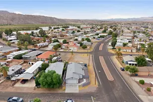 253 Willowood Ln, Bullhead City, AZ 86442 - Photo 48