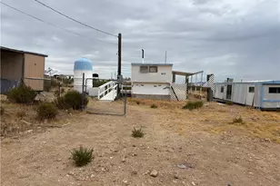 6112 W Gladys Dr, Golden Valley, AZ 86413 - Photo 1