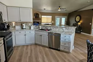 2455 Brittlebush Dr, Mohave Valley, AZ 86440 - Photo 8