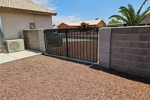 2455 Brittlebush Dr, Mohave Valley, AZ 86440 - Photo 32