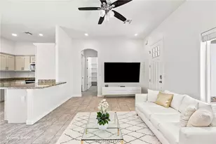 2215 Family Cir, Bullhead City, AZ 86442 - Photo 10