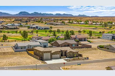 6394 S Via Tuscana, Fort Mohave, AZ 86426 - Photo 2