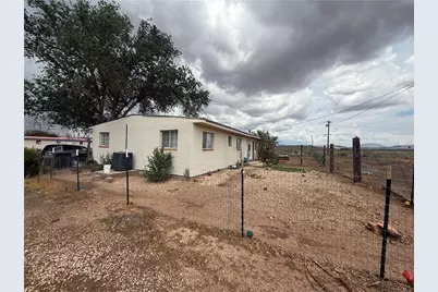 21425 I-40, Seligman, AZ 86337 - Photo 12