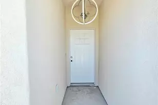520 Harbor Dr, Bullhead City, AZ 86442 - Photo 2