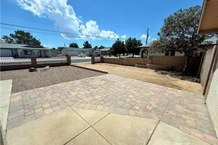 3329 Cypress St, Kingman, AZ 86401 - Photo 4