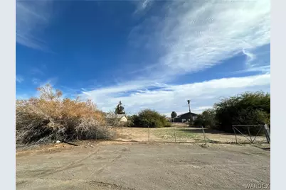 10272 Empire Place, Mohave Valley, AZ 86440 - Photo 4