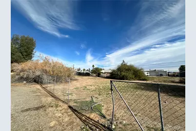10272 Empire Place, Mohave Valley, AZ 86440 - Photo 6