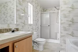11109 S Alvis Rd, Yucca, AZ 86438 - Photo 14