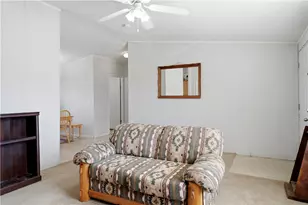 11109 S Alvis Rd, Yucca, AZ 86438 - Photo 6
