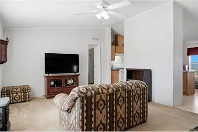 11109 S Alvis Road, Yucca, AZ 86438 - Photo 4