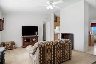 11109 S Alvis Rd, Yucca, AZ 86438 - Photo 4