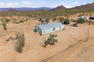11109 S Alvis Rd, Yucca, AZ 86438 - Photo 26