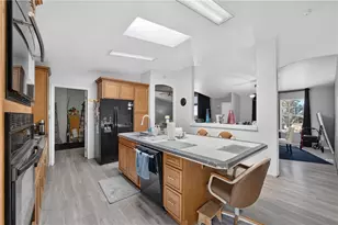 15710 S Kit Carson Rd, Yucca, AZ 86438 - Photo 10