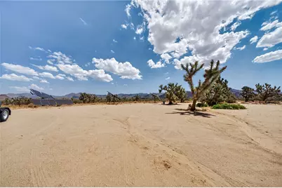 15710 S Kit Carson Road, Yucca, AZ 86438 - Photo 34