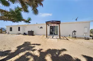 15710 S Kit Carson Rd, Yucca, AZ 86438 - Photo 28