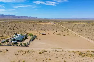 7610 6th St, Dolan Springs, AZ 86441 - Photo 18