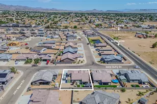 2162 Gene Autry Dr, Kingman, AZ 86409 - Photo 2