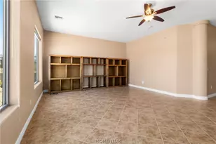 2641 Kingman Dr, Bullhead City, AZ 86429 - Photo 12