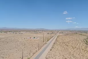 1180 S Colorado Rd, Golden Valley, AZ 86413 - Photo 26