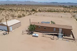 1180 S Colorado Rd, Golden Valley, AZ 86413 - Photo 18