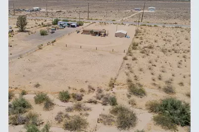 1180 S Colorado Road, Golden Valley, AZ 86413 - Photo 20