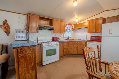 1180 S Colorado Road, Golden Valley, AZ 86413 - Photo 4