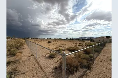 9949/9957 N Mano Drive, Kingman, AZ 86401 - Photo 8