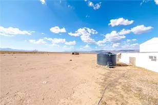 6120 E Englehorn Dr, Kingman, AZ 86401 - Photo 28
