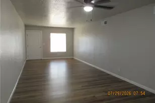 1755 E Gordon #5 Dr, Kingman, AZ 86409 - Photo 2