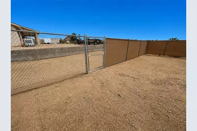 6934 E Manzanita Drive, Kingman, AZ 86401 - Photo 24