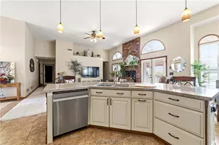 2054 Delaware Dr, Kingman, AZ 86401 - Photo 22
