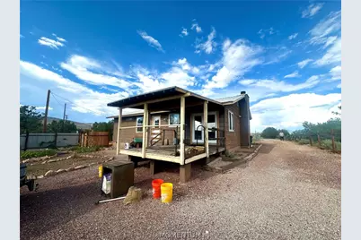 25633 W El Dorado Drive, Seligman, AZ 86337 - Photo 4