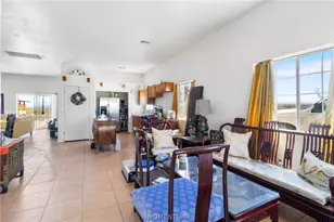 471 W Juniper Dr, Yucca, AZ 86438 - Photo 4