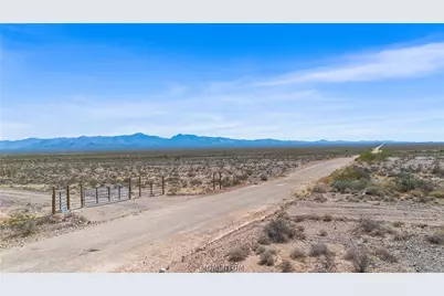 471 W Juniper Drive, Yucca, AZ 86438 - Photo 66