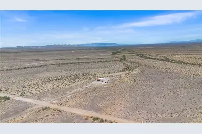 471 W Juniper Drive, Yucca, AZ 86438 - Photo 64