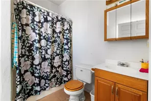 471 W Juniper Dr, Yucca, AZ 86438 - Photo 24