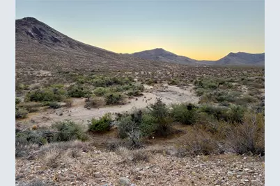 339-05-147 N Davis Road, Golden Valley, AZ 86413 - Photo 16