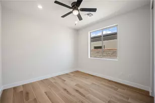 3244 Sidewheel Dr, Bullhead City, AZ 86429 - Photo 10