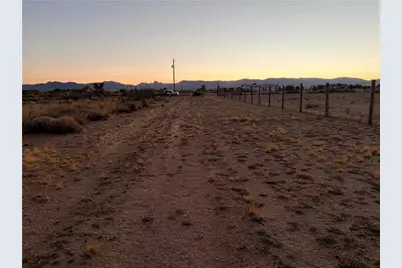 306-45-005P W Belle Rd, Golden Valley, AZ 86413 - Photo 10
