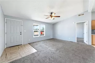 2910 E Ames Ave, Kingman, AZ 86409 - Photo 2