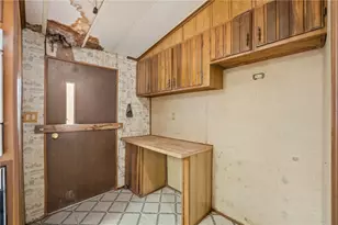 8261 S Green Valley Rd, Mohave Valley, AZ 86440 - Photo 26