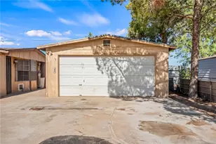 8261 S Green Valley Rd, Mohave Valley, AZ 86440 - Photo 4