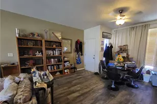28417 N Deadwood Dr, Meadview, AZ 86444 - Photo 4