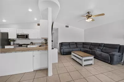 2647 Louise Avenue, Kingman, AZ 86401 - Photo 10
