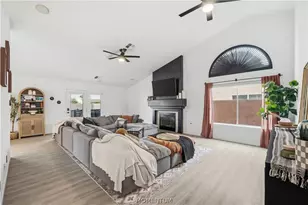 1894 E Emerald Lake Dr, Fort Mohave, AZ 86426 - Photo 14