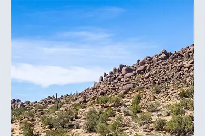 4811 E Sierra Pinta Road, Yucca, AZ 86438 - Photo 6