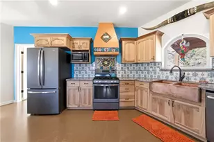 4811 E Sierra Pinta Rd, Yucca, AZ 86438 - Photo 14