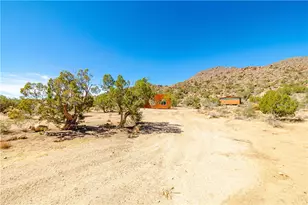 4811 E Sierra Pinta Rd, Yucca, AZ 86438 - Photo 36