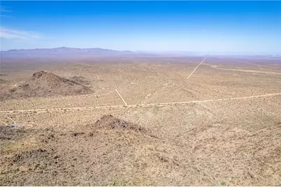 4811 E Sierra Pinta Road, Yucca, AZ 86438 - Photo 76