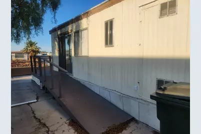 945 Holly Street, Bullhead City, AZ 86442 - Photo 8